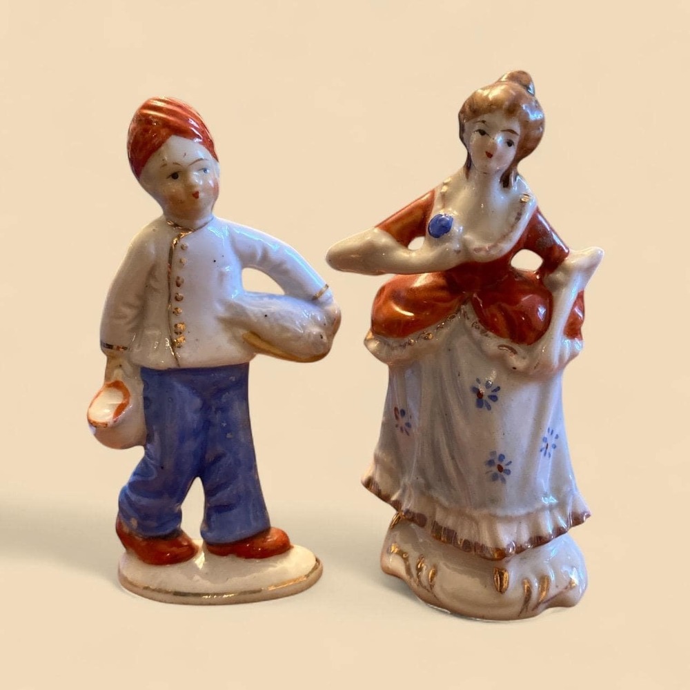 Vintage Porcelain Figurine Set Colonial Boy and Girl Hand Painted Gold Trim 3in
